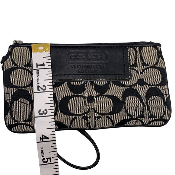 Y2K COACH Black Gray Signature Canvas Wristlet - Picture 6 of 7
